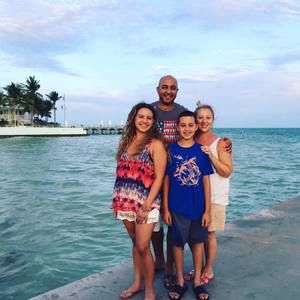 Meet your Posher, Holly